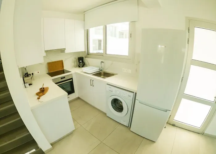 Imperial Jade Gold Emerging 1 *